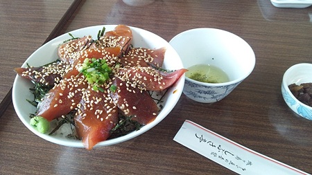 しぶき亭 マグロ丼