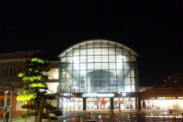 Photos: JR四国 高松駅