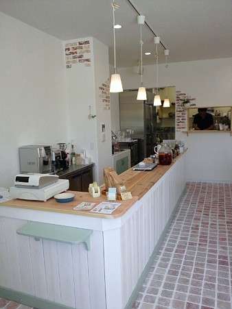 店内01@COUCOU