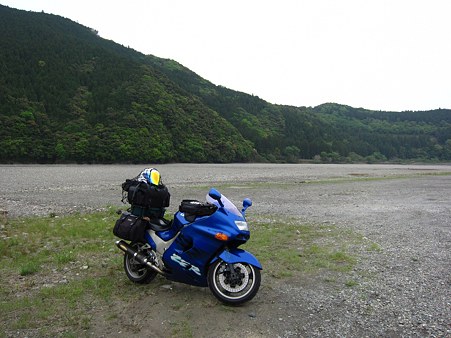 c-110505-100248 熊野本宮大社駐車場