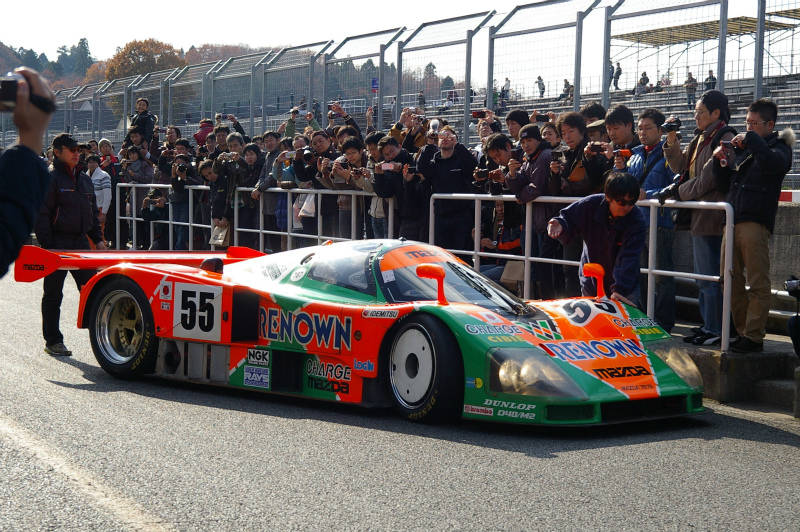 片山義美選手が乗り込んだマツダ787B （次男撮影）